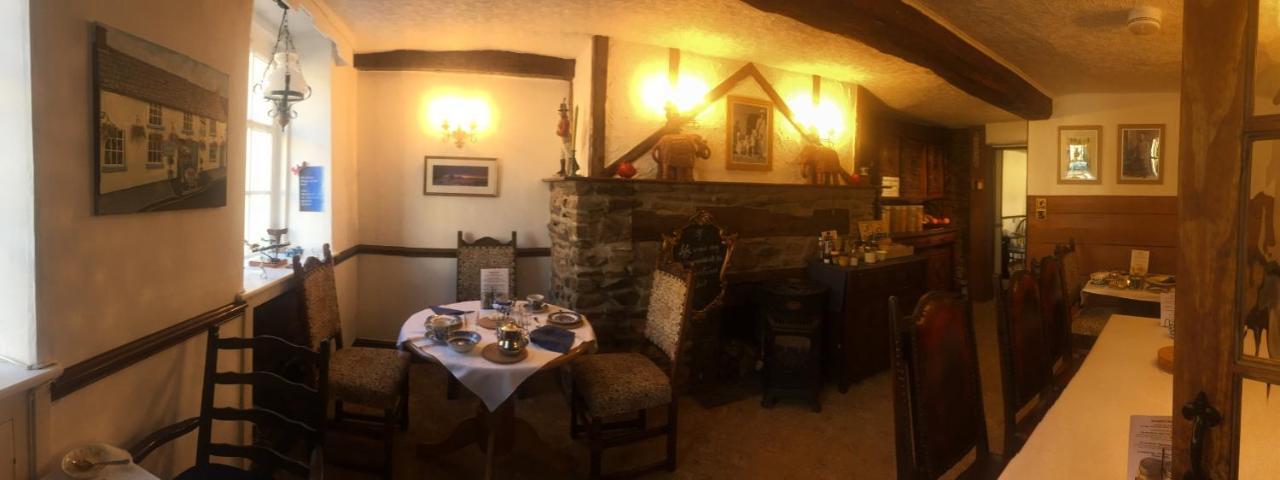 Borderers Inn Брекън Екстериор снимка